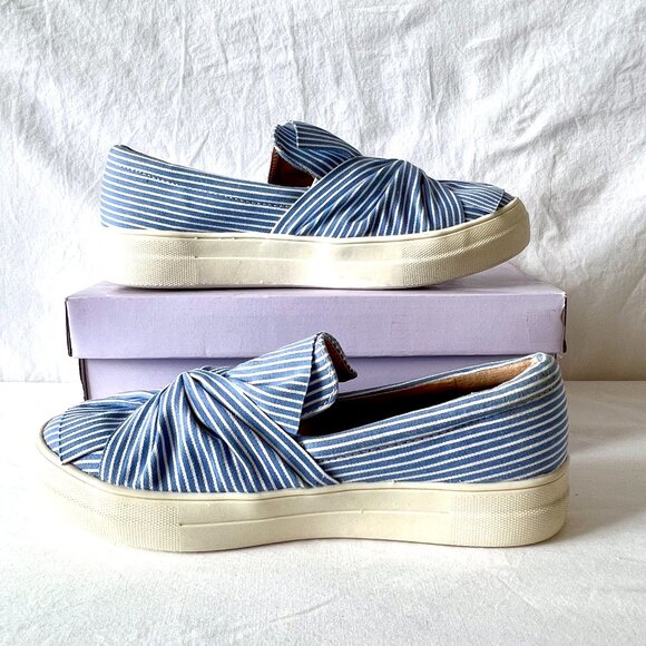 A New Day Mellie Fabric Blue & White Stripe Twist Slip On Sneakers, Size 8 EUC! - Picture 10 of 12